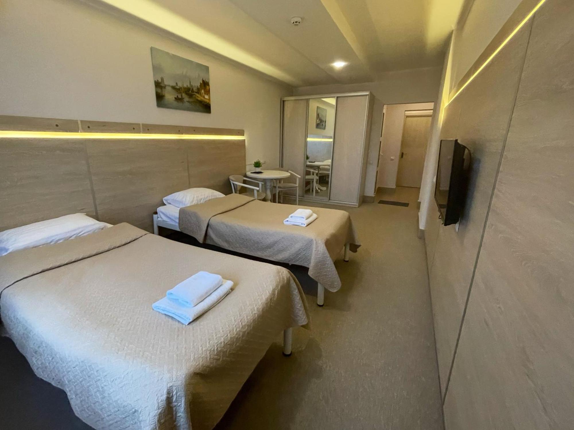 Hotel Київські Ночі Extérieur photo