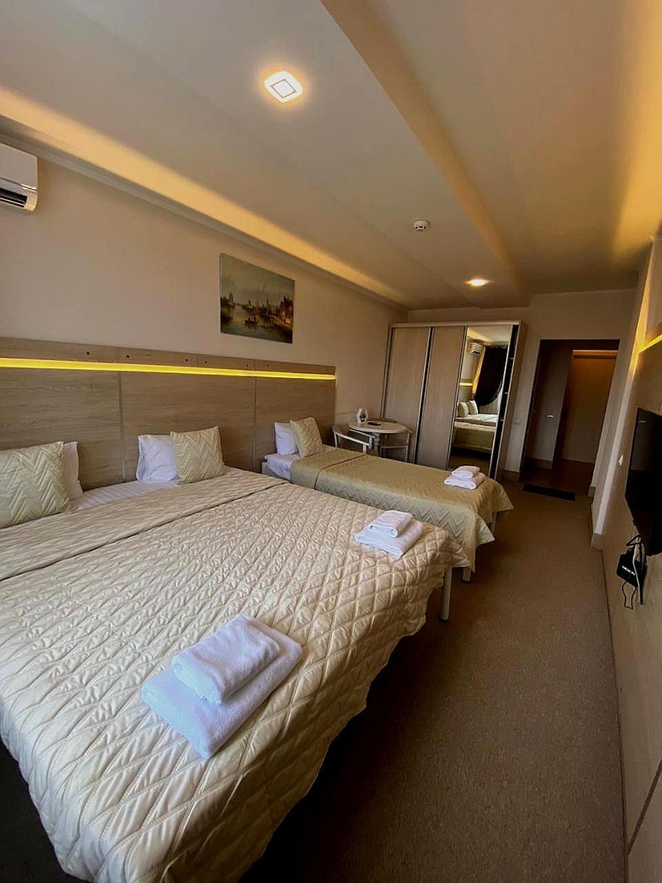 Hotel Київські Ночі Extérieur photo