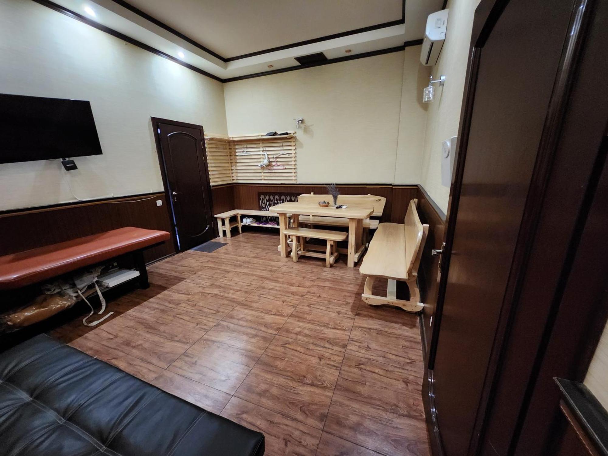 Hotel Київські Ночі Extérieur photo