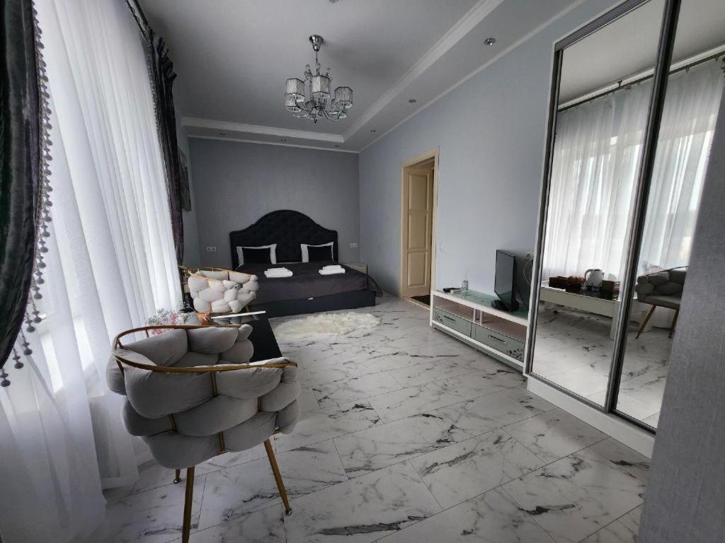 Hotel Київські Ночі Extérieur photo